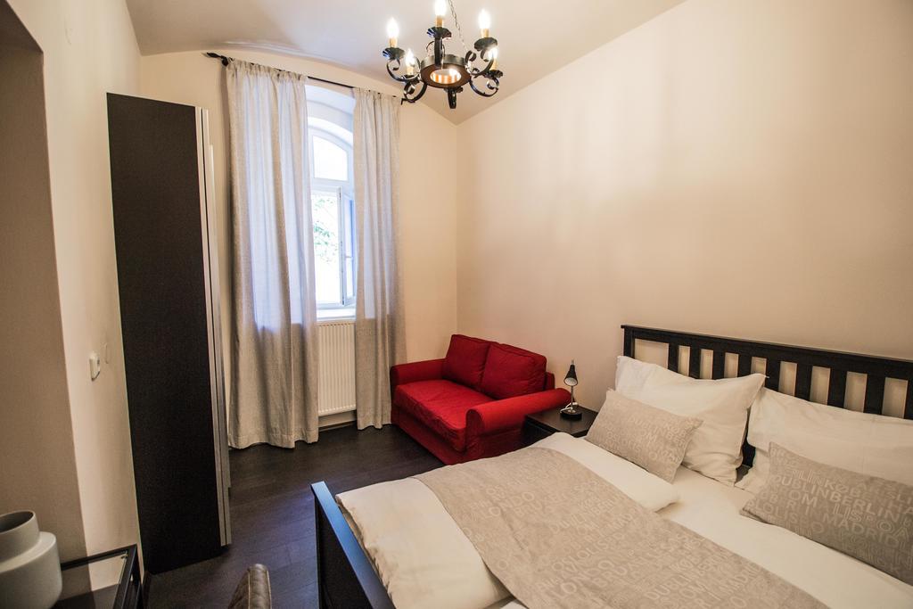Brooklyn Sauna Apt By Ruterra ปราก ภายนอก รูปภาพ