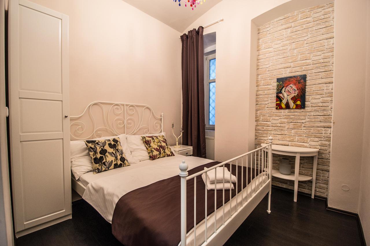 Brooklyn Sauna Apt By Ruterra ปราก ภายนอก รูปภาพ